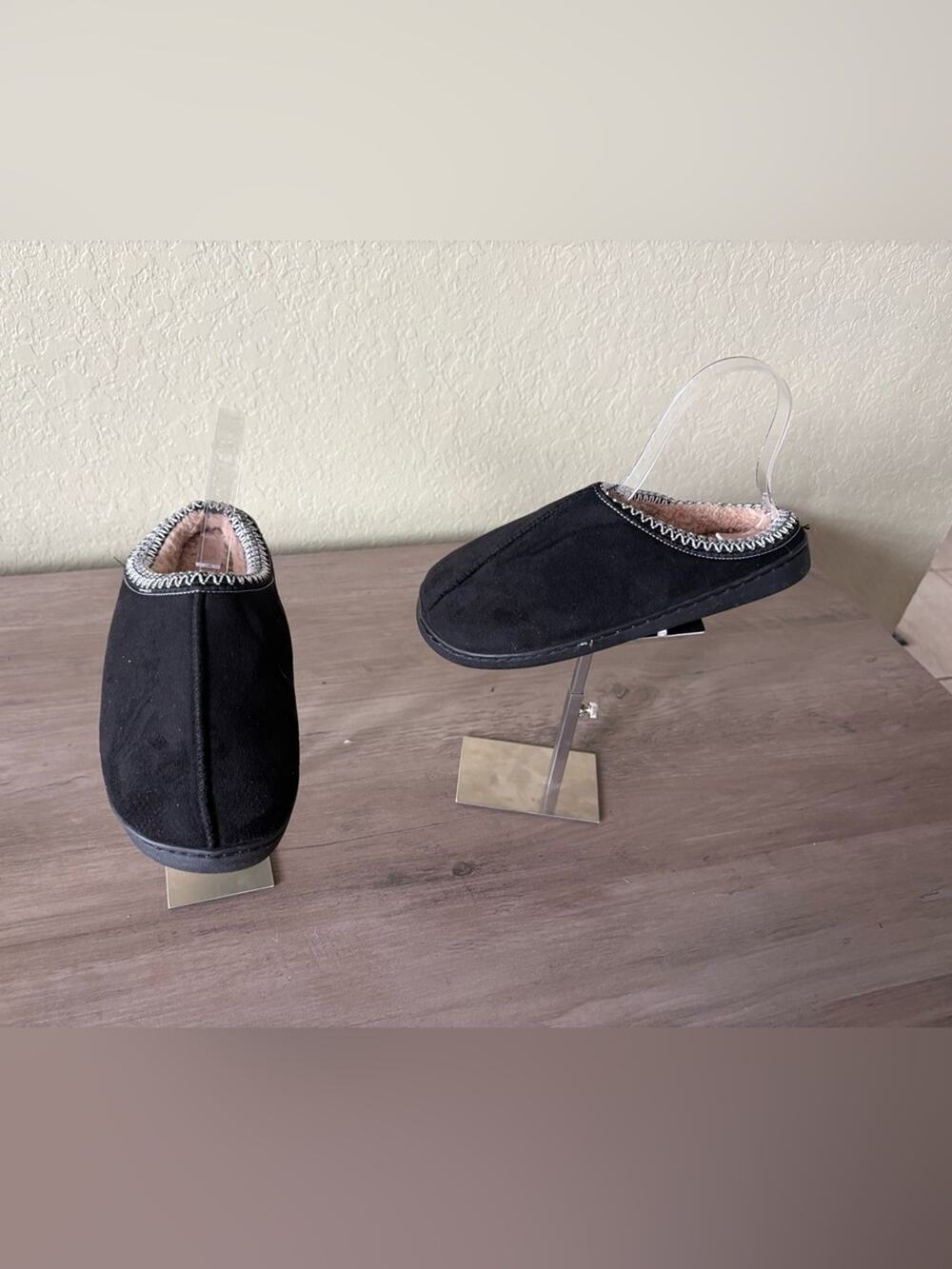 Black Faux Suede House Slippers Women’s Size 9.5-10 Cozy Plush Lined NWOT